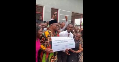 Obi intervenes in dilemma of stranded final-year Dentistry UNICAL students; urges government to invest in education, health